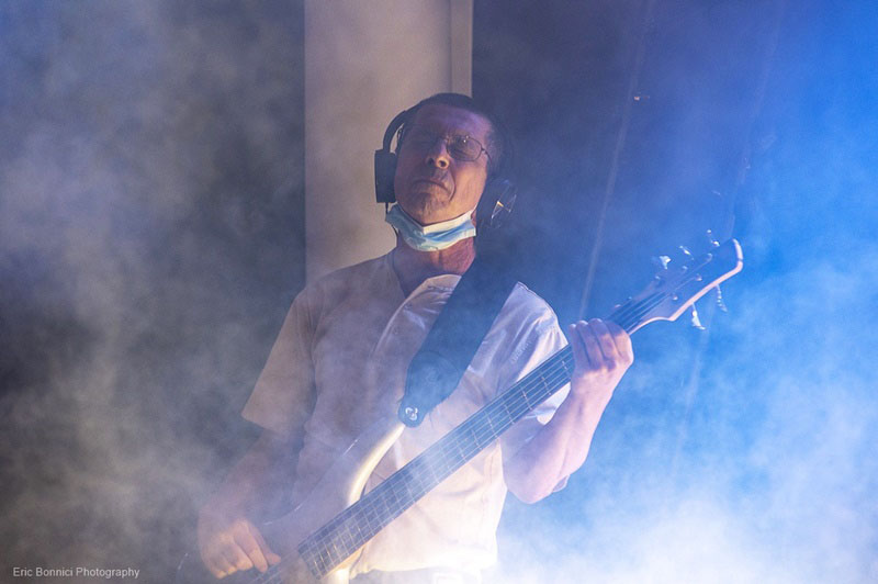 live drive-thru-rockstar-windsor-03